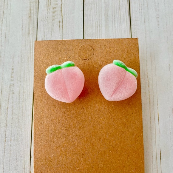 🖤 Fuzzy Peach Stud Earrings - Picture 3 of 4
